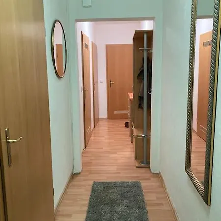 Am Rhein Ganze Netflix Internet 1000 Mbits, Free Parking Lägenhet