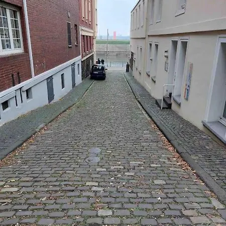 Lägenhet Am Rhein Ganze Netflix Internet 1000 Mbits, Free Parking *