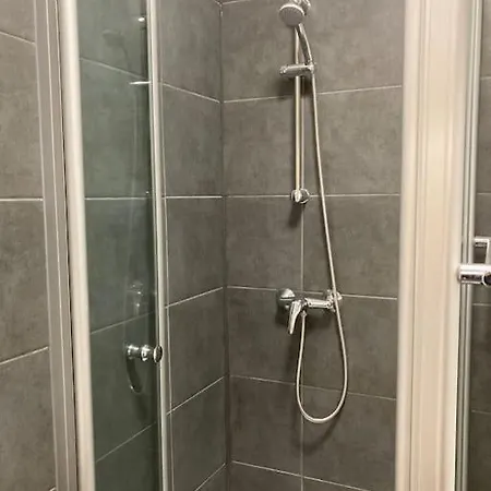 Am Rhein Ganze Netflix Internet 1000 Mbits, Free Parking Lägenhet