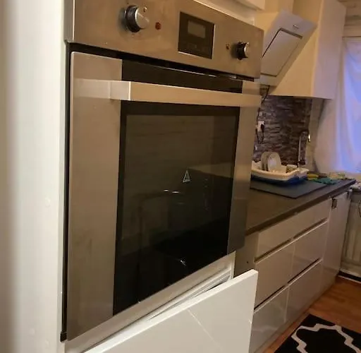 Apartment Am Rhein Ganze Netflix Internet 1000 Mbits, Free Parking Duisburg