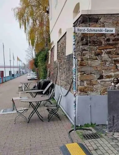 Apartamento Am Rhein Ganze Netflix Internet 1000 Mbits, Free Parking